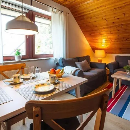 アパート Knurrhahn 3/1